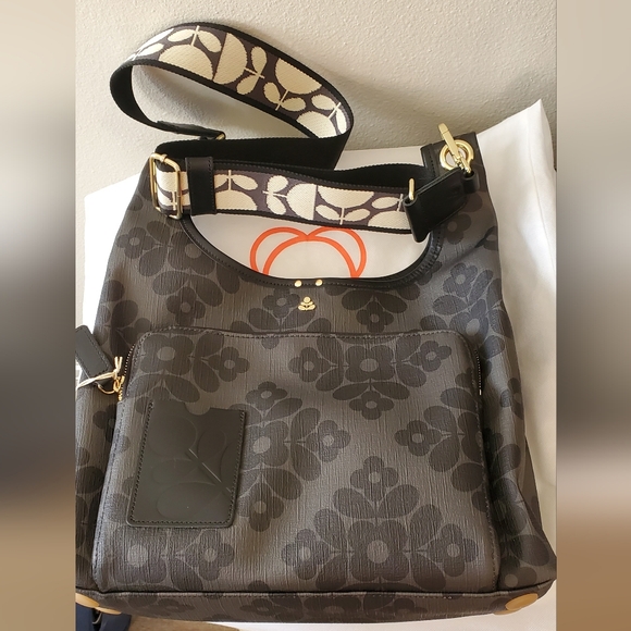 💕Orla Kiely Midi Crossbody In FLOWER TILE CHARCOAL (ULTRA RARE PRINT)💕 - Picture 2 of 12